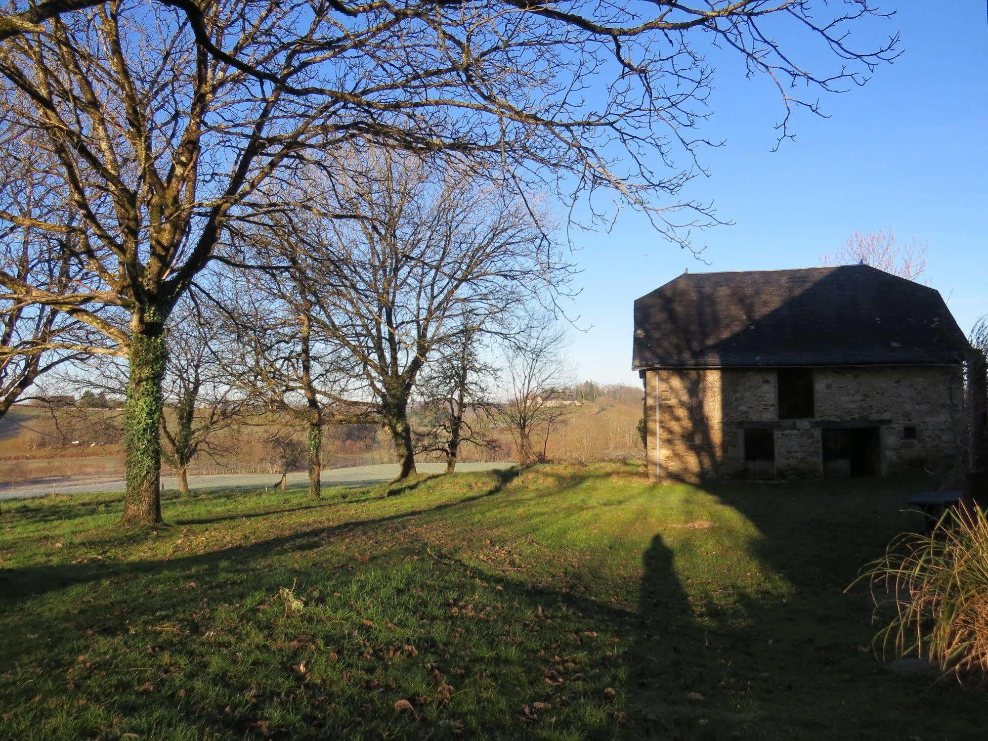 Domaine de la Clauzade Saint-Germain-les-Vergnes Exterior foto